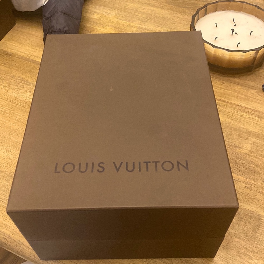 Classic Louis Vuitton purse box